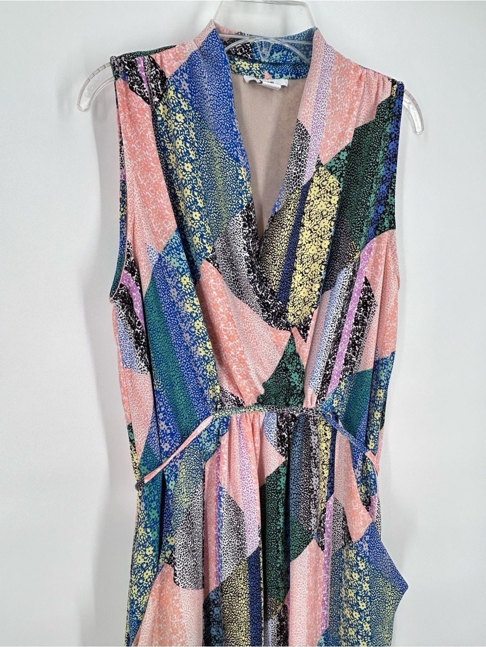 Bar III Floral Patchwork V-Neck Dress Large - Picture 3 of 13
